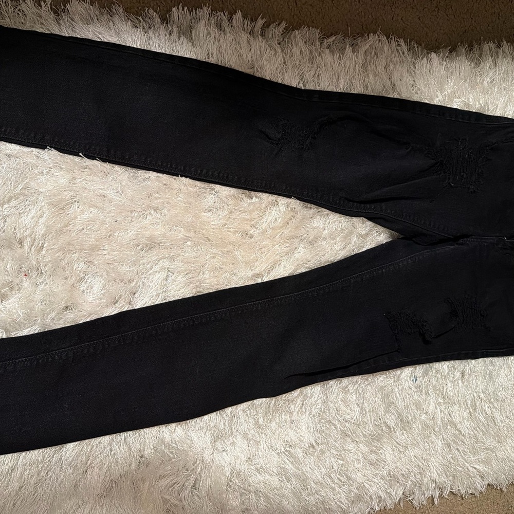 Black Distressed Jeans